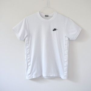 NIKE White Mesh Short Sleeve T-shirt | Size S